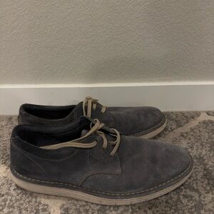 Clarks Men's Dark Gray Oxfords